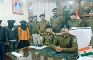 तुरकौलिया, बंजरिया व मुफस्सिल में हुए लूटकांड का खुलासा, लूट की बाइक समेत चार लुटेरे दबोचे गये