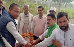 कर्पूरी ठाकुर की जीवनी अनुकरणीय, तेतरिया राजद ने मनाई जयंती