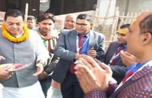 एमएलसी महेश्वर सिंह ने किया चांदमारी में चंपारण क्लासेज का शुभारंभ, कही यह बात