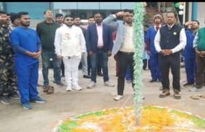 मोतिहारी में गणतंत्र दिवस की धूम, सनराइज हॉस्पिटल में डायरेक्टर डा.राजू कुमार ने फहराया तिरंगा