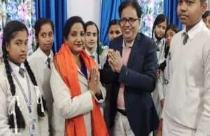 सीएम मेमेरियल के बच्चों ने पीएम मोदी के परीक्षा पर चर्चा कार्यक्रम को टीवी पर देखा