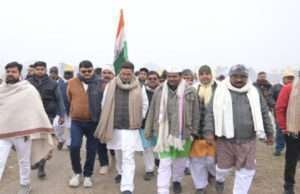 जन सुराज यात्रा के दौरान तुरकौलिया में बोले पीके, आप पैसे लेकर वोट मत करें, इससे होने वाले नुकसान का अंदाजा नहीं