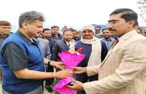 प्रभारी मंत्री ने सीएम के संभावित समाधान यात्रा को लेकर कोटवा के मच्छरगांवा का लिया जायजा, डीएम ने कही यह बात