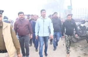 डीएम ने मुख्यमंत्री की संभावित समाधान यात्रा को लेकर तैयारी का लिया जायजा