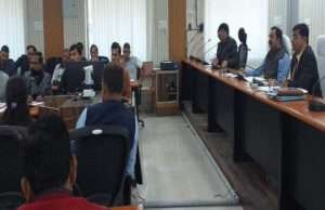 जिले के 74 मध्य एवं उच्च विद्यालयों में लगायी जायेगी सेनेटरी पैड वेन्डिग मशीन एवं सेनेटरी पैड भस्मक मशीन