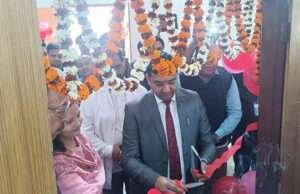 बगहा अनुमंडलीय अस्पताल में दीदी की रसोई की शुरूआत, डीएम कुंदन कुमार ने किया शुभारंभ, कही यह बात