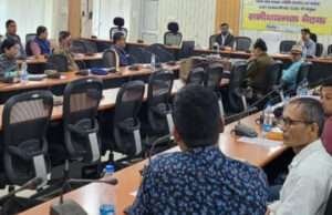 जिला बाल संरक्षण समिति की बैठक, बच्चों की अवैध तस्करी रोकने को दिये गये ये निर्देश