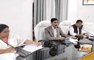 डीएम शीर्षत कपिल अशोक ने सरकार प्रायोजित विकास योजनाओं की प्रगति की समीक्षा कर दिये ये निर्देश