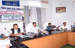 मोतिहारी शहर की ट्रैफिक व्यवस्था को हर हाल में करें दुरुस्त, जेबरा क्रासिंग बनाने पर जोर, डीएम ने और क्या कहा