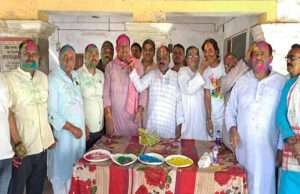 मोतिहारी जिला कांग्रेस कार्यालय में मनाया गया होली मिलन समारोह, जिलाध्यक्ष ने कही यह बात