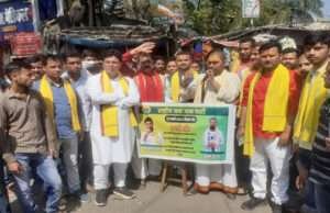 बिहार बंद के दौरान मनीष कश्यप की रिहाई को लेकर काफी संख्या में नौजवान सड़क पर उतरे