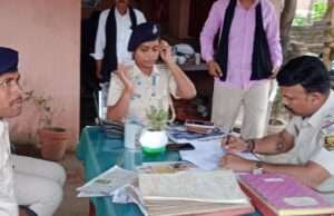 बेहतर पुलिसिंग के लिए रामगढ़वा थानाध्यक्ष इंद्रजीत पासवान होंगे सम्मानित, डीएसपी ने की अनुशंसा
