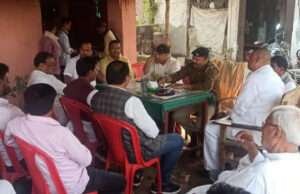 होली व शब्बे बरात को लेकर रामगढ़वा थाना परिसर में शांति समिति की बैठक, शरारती तत्वों पर कार्रवाई को कहा