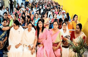 प्रधानमंत्री के मन की बात के 100 वें संस्करण को सुनने विभिन्न आयोजन स्थलों पर रही अप्रत्याशित भीड़