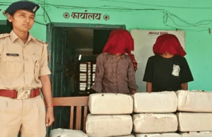 नेपाली नंबर के तेल टैंकर से भारी मात्रा में गांजा और नशीली दवाएं बरामद, दो धराये