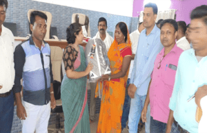 तेतरिया प्रखंड कल्याण पदाधिकारी प्रीति प्रकाश को दी गई भावभीनी विदाई