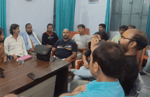 सत्याग्रह की धरती चंपारण से कलाकारों ने भरी हुंकार, कहा- याचना नहीं अब रण होगा