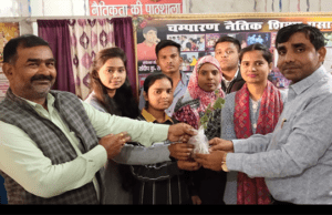 तुलसी दिवस के अवसर पर इस संस्थान में लगी नैतिकता की पाठशाला
