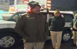 मोतिहारी शहर में बढ़ती चोरी को ले आधी रात को सड़कों पर दिखे एसपी, की सुरक्षा व्यवस्था की मॉनिटरिंग