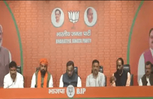लोस चुनावः एनडीए में हुआ सीटों का बंटवारा, जानें किस पार्टी के खाते में गयी कौन सी सीट? जानिए कौन पार्टी कहां से लड़ेगी चुनाव