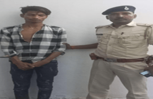 ब्रेकिंगः मोतिहारी में घरेलू विवाद में पति ने पत्नी को चाकू घोंपा, हुई मौत