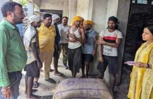 रक्सौल एसडीएम ने किया आदापुर प्रखंड सह अंचल कार्यालय का निरीक्षण