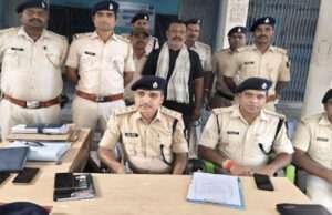 मुफस्सिल पुलिस को मिली बड़ी सफलता, हत्याकांड में वर्षों से फरार कुख्यात बदमाश गिरफ्तार