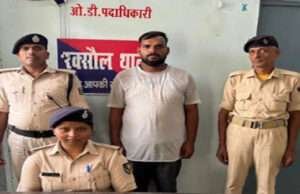 मोतिहारी में स्प्रिट माफिया को पुलिस ने दबोचा, मुंबई से ट्रांसपोर्ट से सेटिंग कर मंगवाता था मौत का सामान