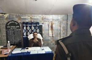 आधी रात को अचानक छतौनी थाना पहुंचे एसपी, हैरान रह गये पुलिसकर्मी