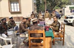 क्राइम कंट्रोल व बेहतर पुलिसिंग को एसपी करेंगे पूर्वी चंपारण के सभी थानों का निरीक्षण, तुरकौलिया थाने पहुंचे