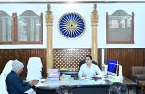 जिलाधिकारी ने की कृषि टास्क फोर्स की बैठक, 6 खाद-बीज दुकानों का लाइसेंस रद, 25 के निलंबित