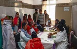 प्रधानमंत्री सुरक्षित मातृत्व योजना के तहत हुई गर्भवती महिलाओं की जाँच