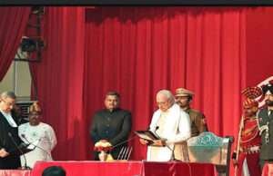 आरिफ मोहम्मद खान बने बिहार के 42वें गवर्नर, चीफ जस्टिस ने दिलाई शपथ