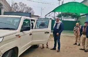 मोतिहारी में जमीन कारोबारी नीरज सिंह के आवास पर आईटी व ईओयू रेड, मचा हड़कंप