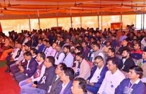 डीएम ने किया पशुपालन व पशु कल्याण जागरूकता अभियान का शुभारंभ