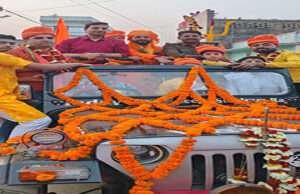 महाशिवरात्रि की पूर्व संध्या पर सोमेश्वरनाथ मंदिर से निकली भगवान शिव की बरात