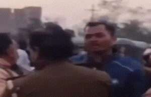 केसरिया थाना अंतर्गत राजपुर गाँधी चौक पर हुए सड़क दुर्घटना में पुलिस के साथ दुर्व्यवहार मामले में कारवाई शुरू