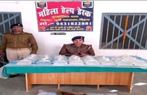 ब्रेकिंग न्यूजः मोतिहारी के तुरकौलिया में 100 लीटर देसी चुलाई शराब बरामद