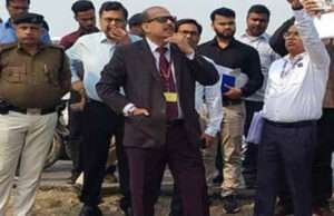 बेतिया पहुंचे केके पाठक, अधिकारियों को दिये बेतिया राज की जमीन से अतिक्रमण हटाने का निर्देश