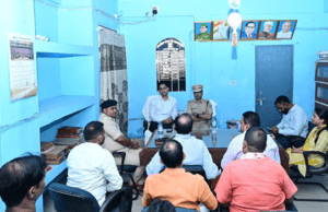 डीएम- एसपी ने रक्सौल थाना परिसर में की बैठक, शांतिपूर्ण माहौल में रामनवमी संपन्न कराने का निर्देश