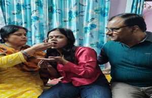 अरेराज की बिटिया ‘ऋद्धि’ ने पाई ‘सिद्धि’, पहले प्रयास में बनी बैंक मैनेजर, बंट रही मिठाइयां