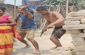 ब्रेकिंगः आपसी विवाद में हथियार लहरा रहा था युवक, एसपी के आदेश पर दबोचा गया