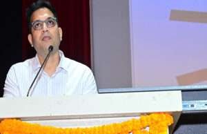 बिजली उपभोक्ताओं से CMनीतीश ने किया सीधा संवाद, महात्मा गांधी ऑडिटोरियम में आयोजित हुआ कार्यक्रम