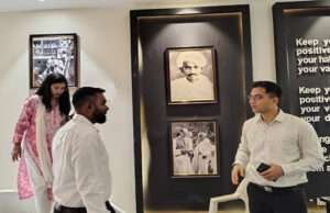 चंपारण सत्याग्रह की धरोहर गांधी संग्रहालय का किया जा रहा सुंदरीकरण, डीएम ने लिया जायजा