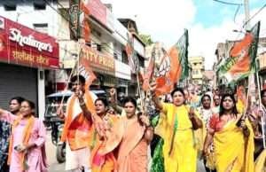 मोतिहारी में बिहार बंद के दौरान सड़क पर उतरे एनडीए नेता, महिला शक्ति ने भी दिखाया दम