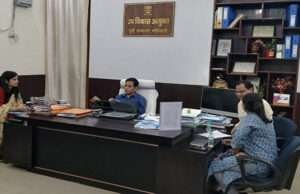 मोतिहारी के सभी 10+2 विद्यालयों में साक्षरता क्लब व चुनाव पाठशाला के गठन का निर्णय, डीडीसी ने की स्वीप कोषांग की बैठक