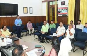 16 सितंबर से बच्चों को एल्बेंडाजोल खिलाकर जिलाधिकारी करेंगे कृमि मुक्ति दिवस की शुरुआत, बैठक में दिए कई निर्देश