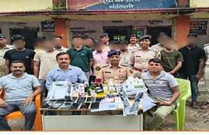 फर्जी कंपनी बनाकर बेरोजगार युवकों से की 50 लाख की ठगी, 13 फ्राड गिरफ्तार, युवकों से लिया जाता था जबरन काम