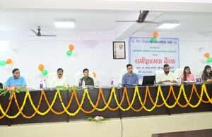 डीएम ने बैठक कर बिहार विधानसभा चुनाव की तैयारियों की समीक्षा की, आचार संहिता उल्लंघन पर कार्रवाई