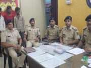 मोतिहारी में बड़ी वारदात से पहले पाँच अपराधी दबोचे गए, पिस्टल व कारतूस समेत तीन चोरी की बाइक बरामद